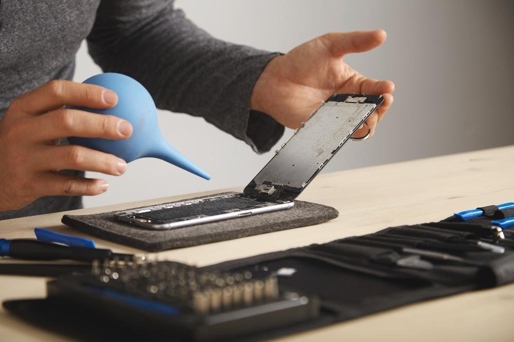 smartphone repair services