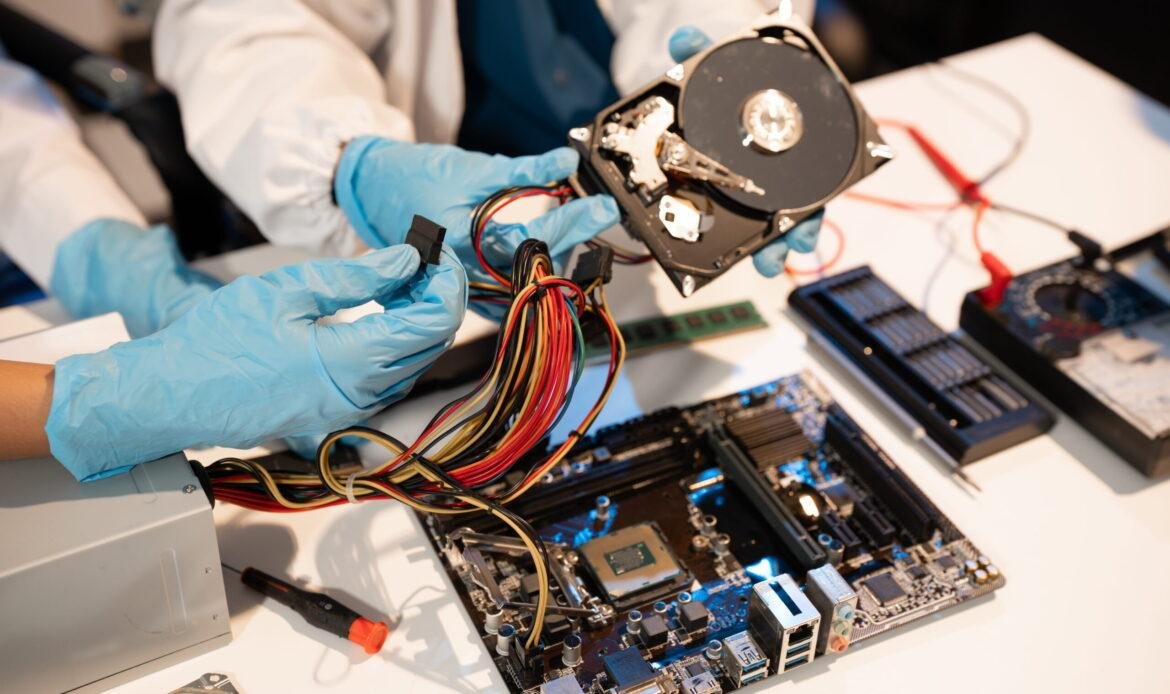 repair desktop , laptop