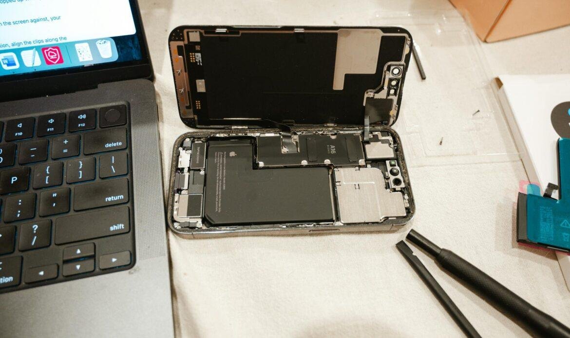 smartphone repair