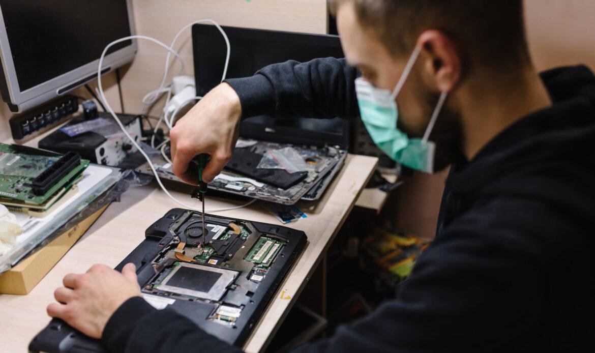 repairing a computer